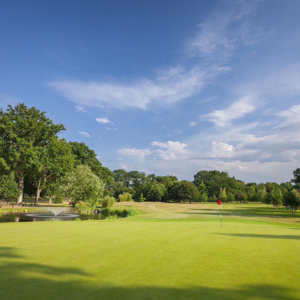 Sprowston Manor Hotel, Golf & Country Club Норуич Екстериор снимка