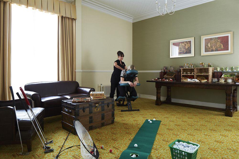Sprowston Manor Hotel, Golf & Country Club Норуич Екстериор снимка