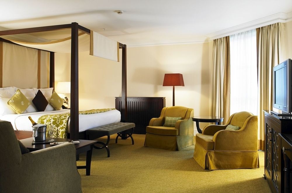 Sprowston Manor Hotel, Golf & Country Club Норуич Екстериор снимка