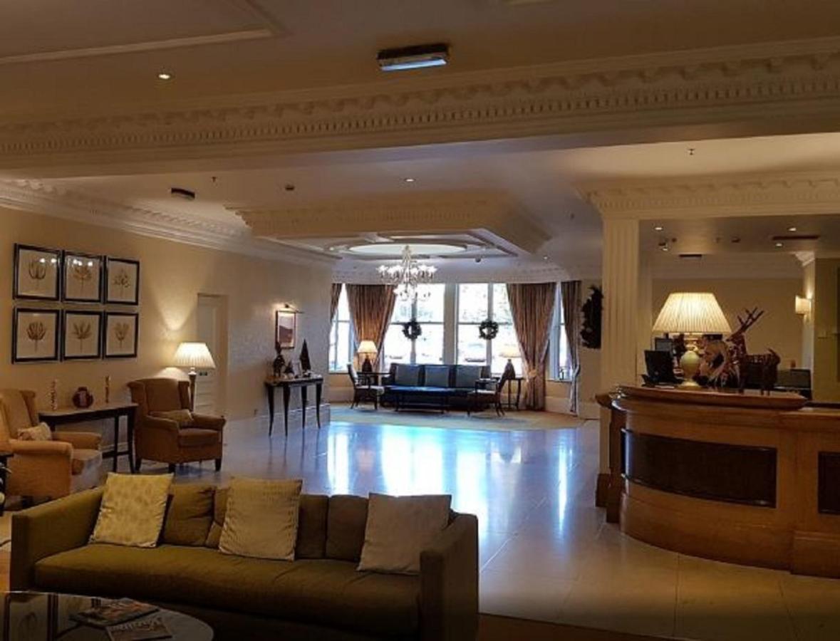 Sprowston Manor Hotel, Golf & Country Club Норуич Екстериор снимка