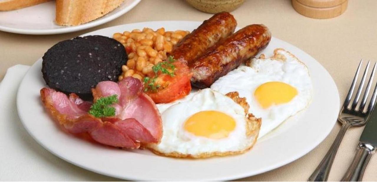 Sprowston Manor Hotel, Golf & Country Club Норуич Екстериор снимка